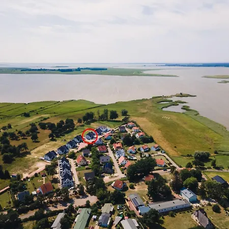 Ostseelodge Eins * Fuhlendorf (Mecklenburg-Vorpommern)